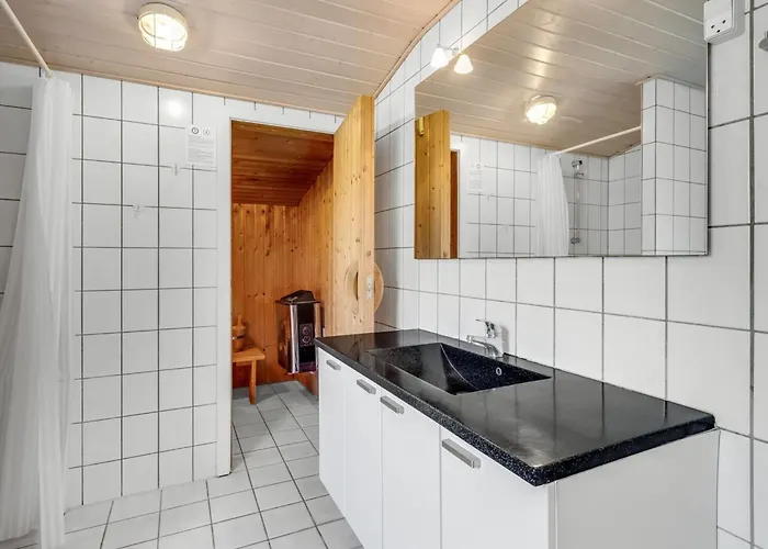 Ferienhaus Roald - 2-2km From The Sea By Interhome